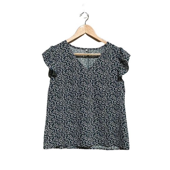 Tops - 4. Vintage Floral Shirt | Size Medium